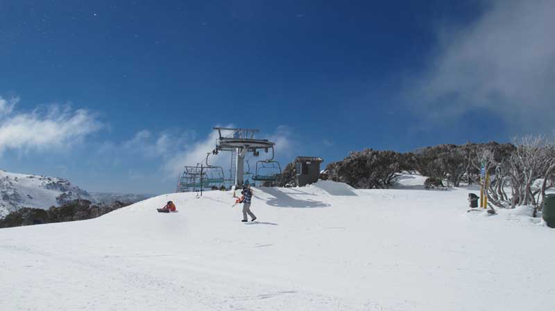 雪山行—澳洲最高峰科修斯科山 （攝影 莎莎）